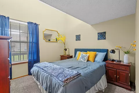 Bedroom - 6 Memory Ln #8, Branson, MO 65616 photo 2 of 4