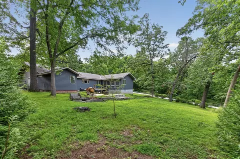 Exterior - 4655 S Lakehill Ave, Springfield, MO 65804 photo 7 of 9