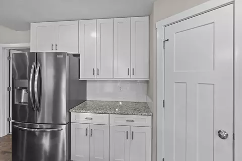Kitchen - 4639 Florence Ave, Ozark, MO 65721 photo 3 of 4