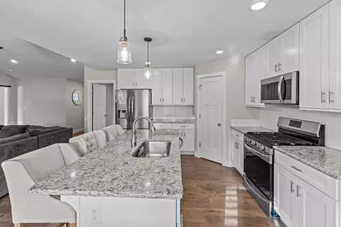Kitchen - 4639 Florence Ave, Ozark, MO 65721 photo 4 of 4
