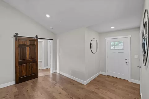 Entry Way - 4639 Florence Ave, Ozark, MO 65721 photo 2 of 2