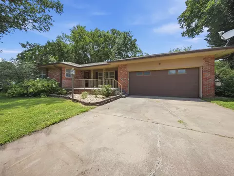 2411 S Mayfair Ave, Springfield, MO 65804 photo 4