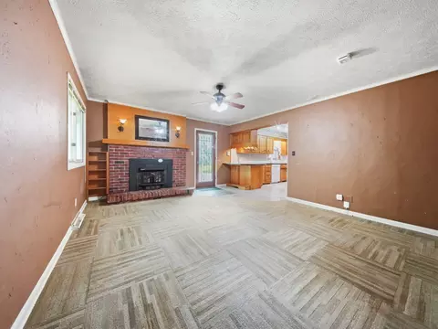 2411 S Mayfair Ave, Springfield, MO 65804 photo 13