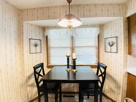2049 S Brighton Dr, Springfield, MO 65804 photo 8