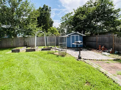 2049 S Brighton Dr, Springfield, MO 65804 photo 32
