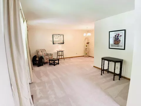 2049 S Brighton Dr, Springfield, MO 65804 photo 21
