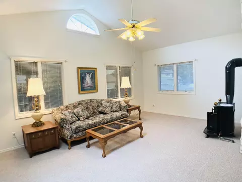 2049 S Brighton Dr, Springfield, MO 65804 photo 14