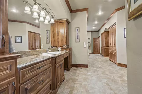 Other - 3936 E Glen Abbey Dr, Springfield, MO 65809 photo 8 of 40