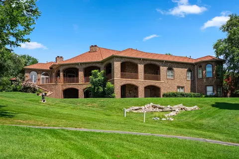 Exterior - 3936 E Glen Abbey Dr, Springfield, MO 65809 photo 2 of 29