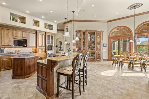 Kitchen - 3936 E Glen Abbey Dr, Springfield, MO 65809 photo 1 of 5