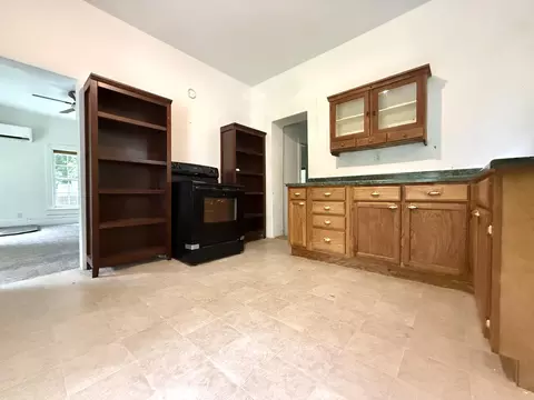 502 Myrtle Ave, Crane, MO 65633 photo 9