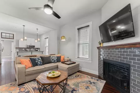 Living - 626 S Market Ave, Springfield, MO 65806 photo 2 of 2