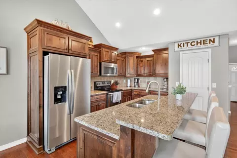 Kitchen - 1007 E Highview Dr, Ozark, MO 65721 photo 2 of 3