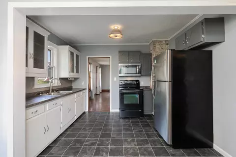 Kitchen - 1614 E Commercial St, Springfield, MO 65803 photo 4 of 4