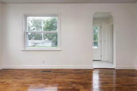 Living - 209 W State St, Nixa, MO 65714 photo 2 of 4