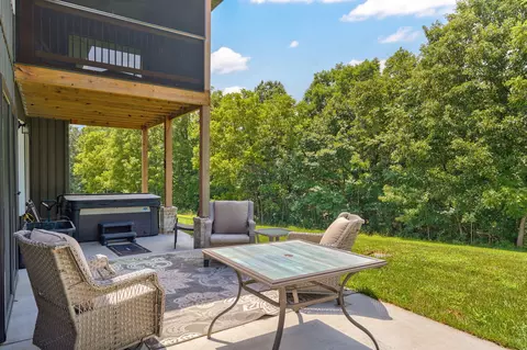 Exterior - 385 Plumtree Dr, Ozark, MO 65721 photo 7 of 13