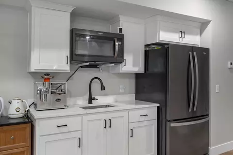 Kitchen - 385 Plumtree Dr, Ozark, MO 65721 photo 7 of 7
