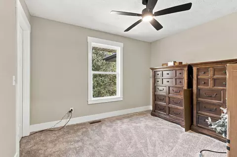 Bedroom - 385 Plumtree Dr, Ozark, MO 65721 photo 3 of 5