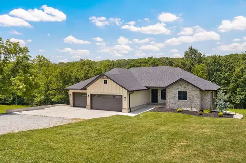 Exterior - 385 Plumtree Dr, Ozark, MO 65721 photo 2 of 13