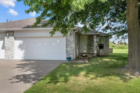 Exterior - 675 S 677 S Curtis St, Nixa, MO 65714 photo 3 of 5