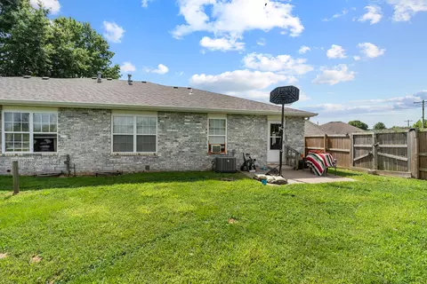 Exterior - 675 S 677 S Curtis St, Nixa, MO 65714 photo 5 of 5