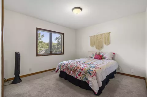 Bedroom - 299 Sunny Brook Dr, Branson, MO 65616 photo 2 of 4