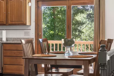 Dining - 299 Sunny Brook Dr, Branson, MO 65616 photo 2 of 5