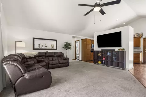 Living - 299 Sunny Brook Dr, Branson, MO 65616 photo 2 of 3