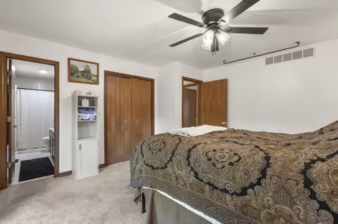 Bedroom - 299 Sunny Brook Dr, Branson, MO 65616 photo 4 of 4