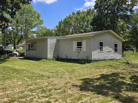 Exterior - 22 Thomasville Rd, Buffalo, MO 65622 photo 2 of 6