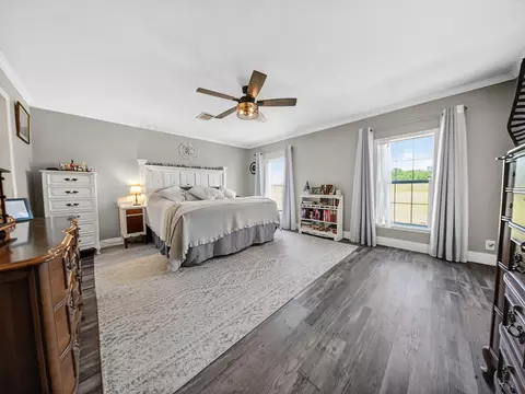 Bedroom - 12507 Us Route 66, Conway, MO 65632 photo 3 of 3