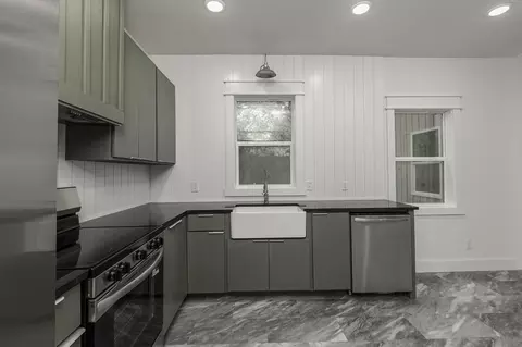 Kitchen - 601 W Madison St, Buffalo, MO 65622 photo 3 of 3