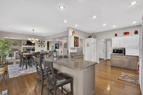 Kitchen - 137 Sherman Way, Branson, MO 65616 photo 1 of 3