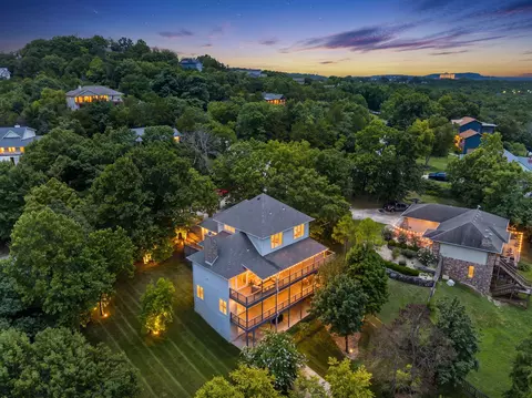 View/Area - 137 Sherman Way, Branson, MO 65616 photo 4 of 11