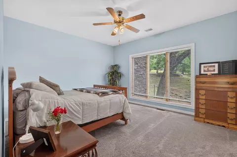 Bedroom - 137 Sherman Way, Branson, MO 65616 photo 4 of 7