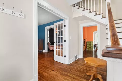 Entry Way - 531 E Division St, Springfield, MO 65803 photo 3 of 4