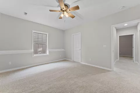 Bedroom - 891 Valley View Dr, Branson, MO 65616 photo 9 of 10