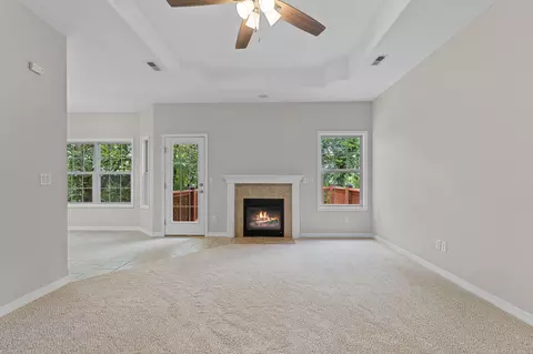 Living - 891 Valley View Dr, Branson, MO 65616 photo 1 of 4
