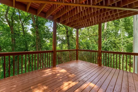 Exterior - 891 Valley View Dr, Branson, MO 65616 photo 6 of 6