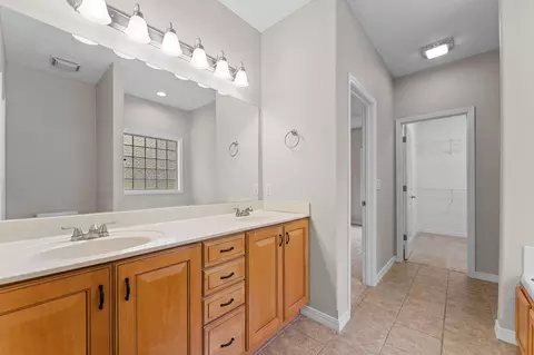 Entry Way - 891 Valley View Dr, Branson, MO 65616 photo 2 of 2