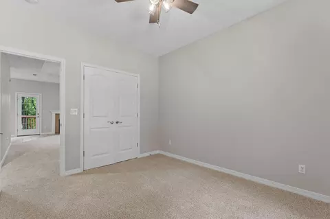 Bedroom - 891 Valley View Dr, Branson, MO 65616 photo 3 of 10