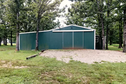 Exterior - 1694 Green Rd, Marshfield, MO 65706 photo 2 of 10