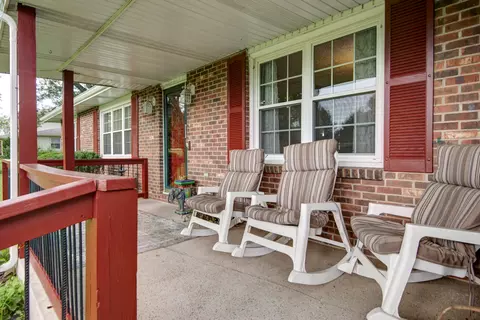 Exterior - 2369 N Farm Road 101, Springfield, MO 65802 photo 3 of 11