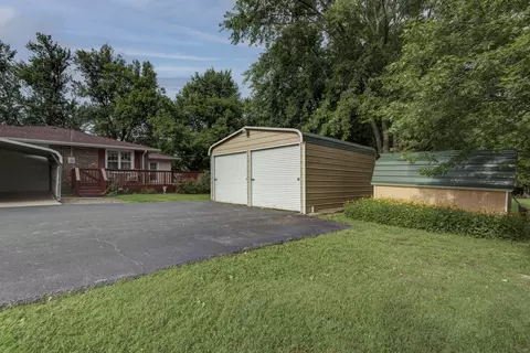 Exterior - 2369 N Farm Road 101, Springfield, MO 65802 photo 9 of 11