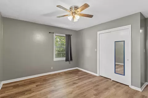 Bedroom - 2039 S 2041 S Barcliff Ave, Springfield, MO 65804 photo 4 of 4