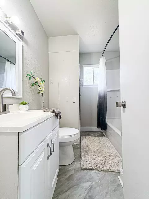 902 Freeman Rd, Neosho, MO 64850 photo 8