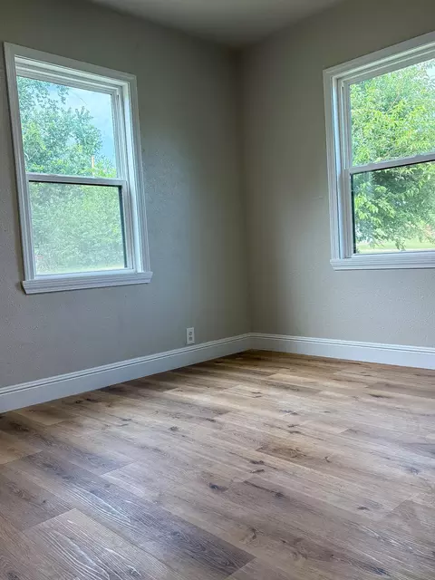 902 Freeman Rd, Neosho, MO 64850 photo 6