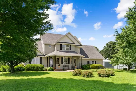 Exterior - 750 Big Timber Rd, Marshfield, MO 65706 photo 4 of 16