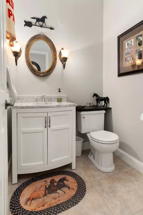 Bath - 750 Big Timber Rd, Marshfield, MO 65706 photo 4 of 6