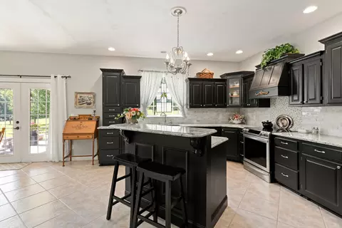 Kitchen - 750 Big Timber Rd, Marshfield, MO 65706 photo 2 of 3